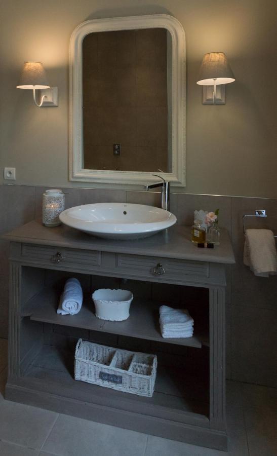 Romantic Gite Nr St Emilion With Private Pool And Views To Die For Pujols  Eksteriør bilde