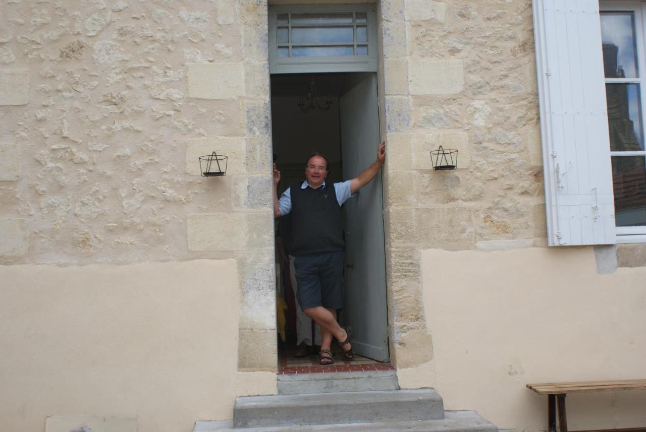 Romantic Gite Nr St Emilion With Private Pool And Views To Die For Pujols  Eksteriør bilde